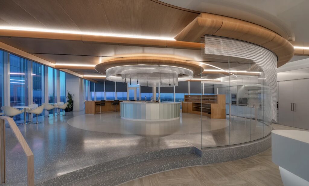 The plinths and raised floors required cold-formed steel (CFS) tracks to be clipped and bent to create the curved features.